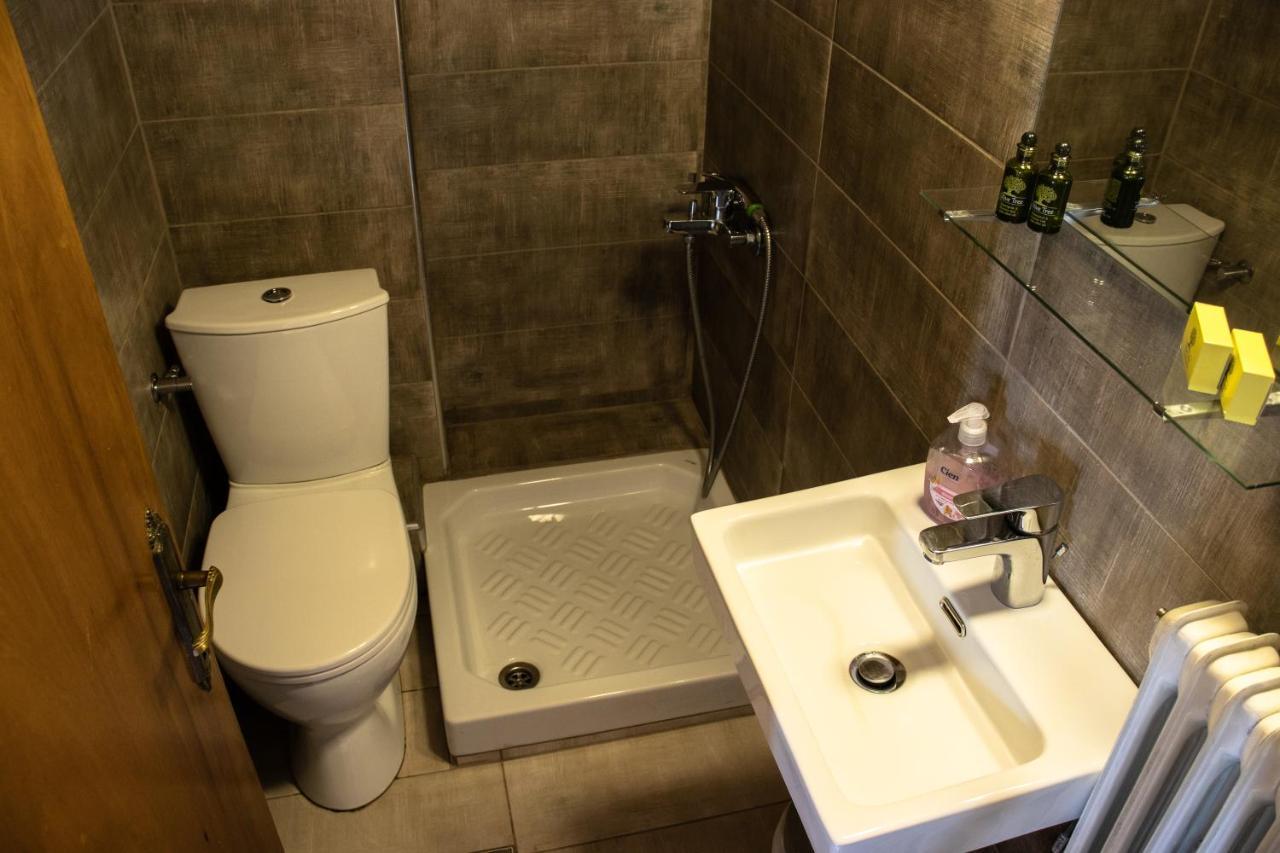 Hotel Defkalion Alli Meria Bagian luar foto