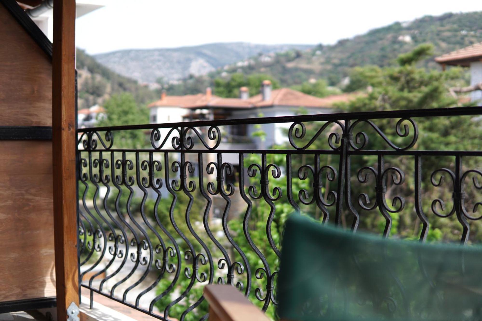 Hotel Defkalion Alli Meria Bagian luar foto