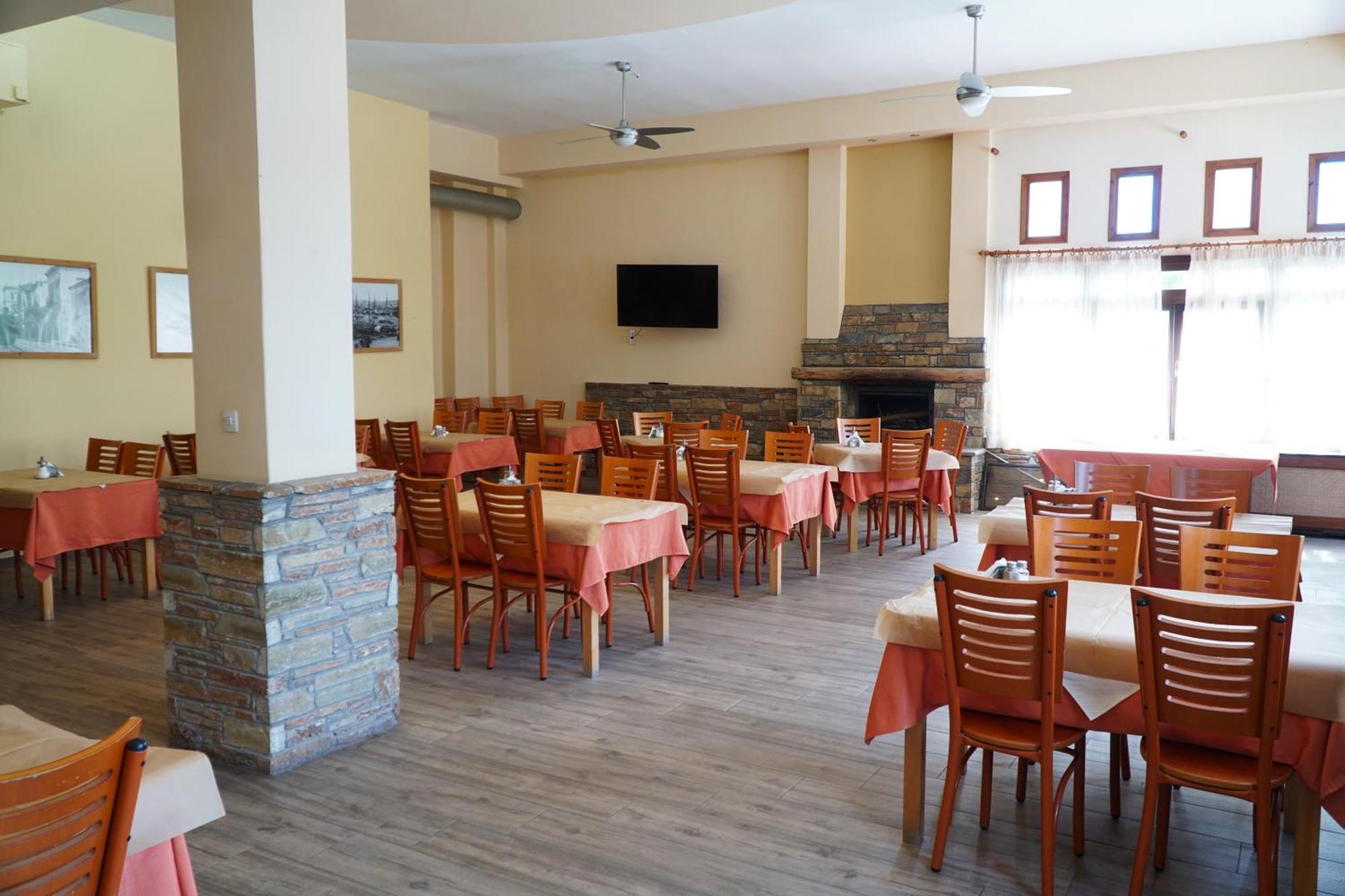 Hotel Defkalion Alli Meria Bagian luar foto